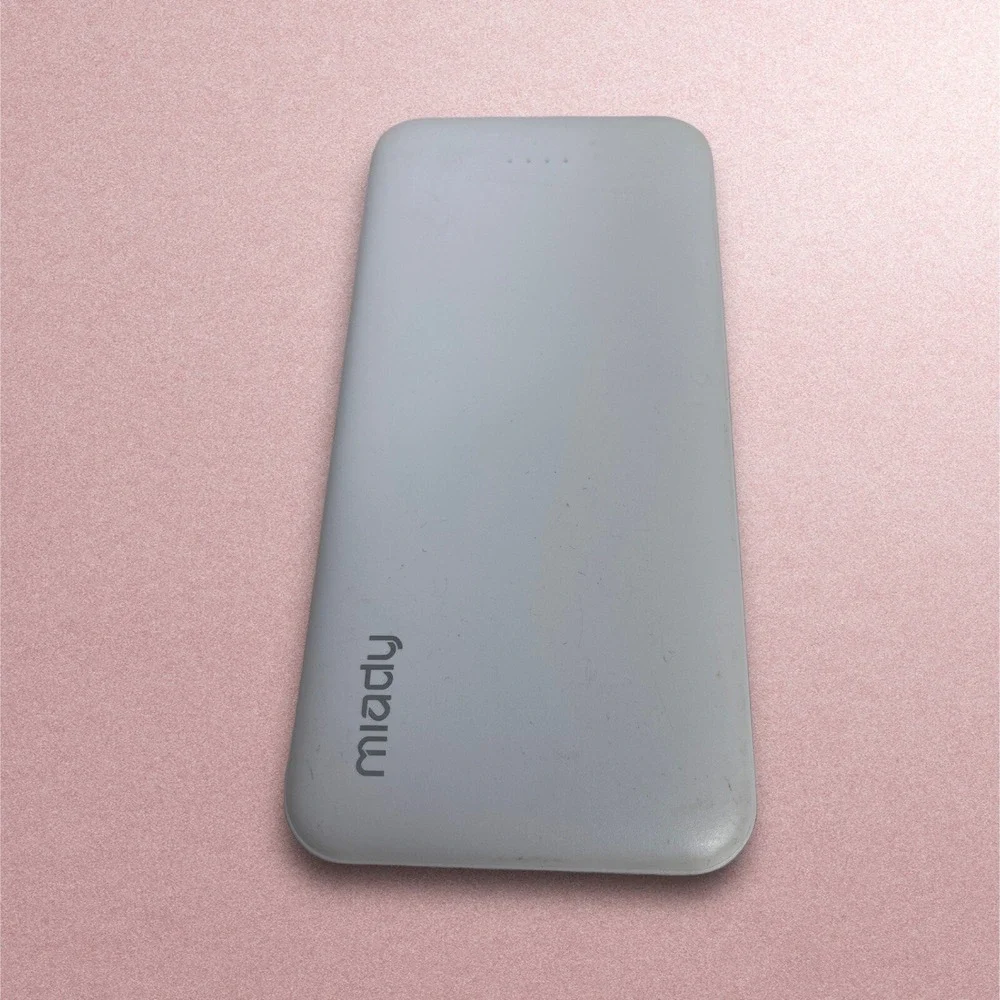 Miady AS-TPB21 10000 mAh Dual USB Portable USB C Fast Charging Power Bank